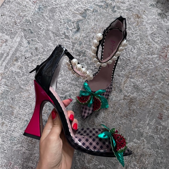 New Betsy Johanson shoes,very cute - Picture 5 of 6